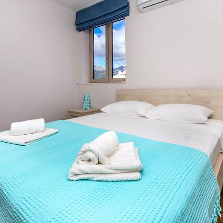 Timea Apartment Tivat Exterior photo